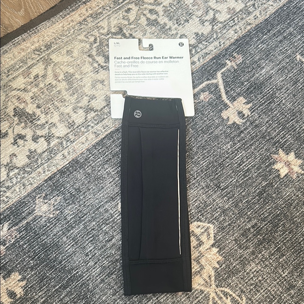 Lululemon Black Fleece Run Ear Warmer